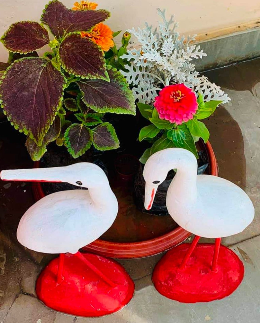 Crane with Beak Forward Décor