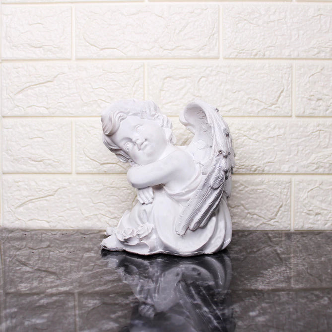 Figurines