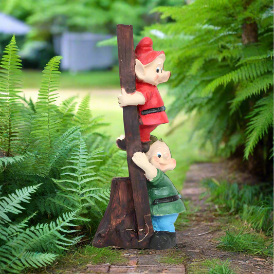 Gnome Twins on the Ladder