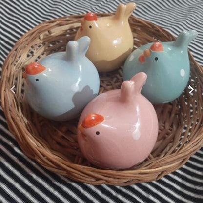 Ceramic hens decor