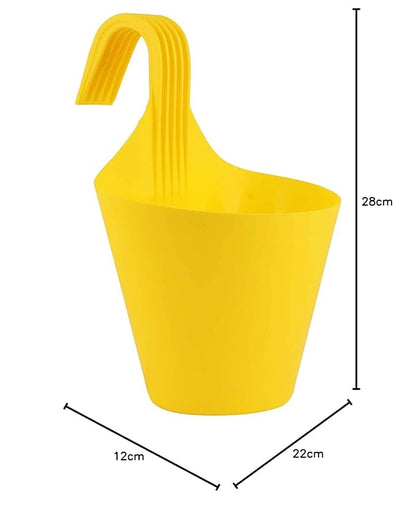 Hanging pots