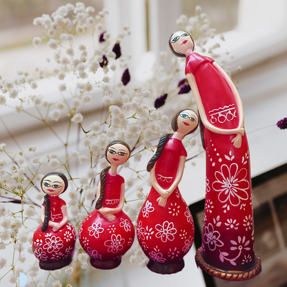Dancing dolls -Set 0f 4