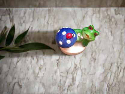 Mini frogs (set of 2)