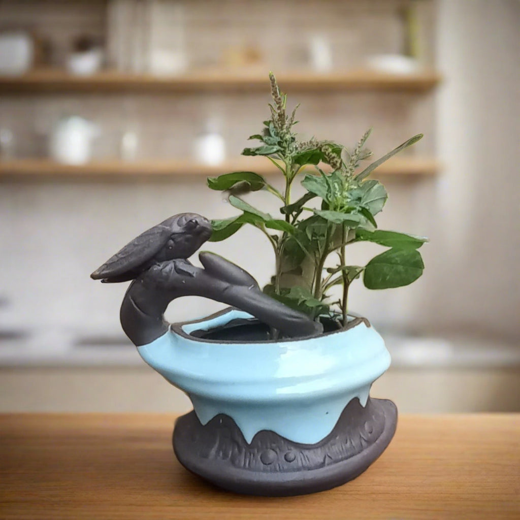 Dragonfly on pot