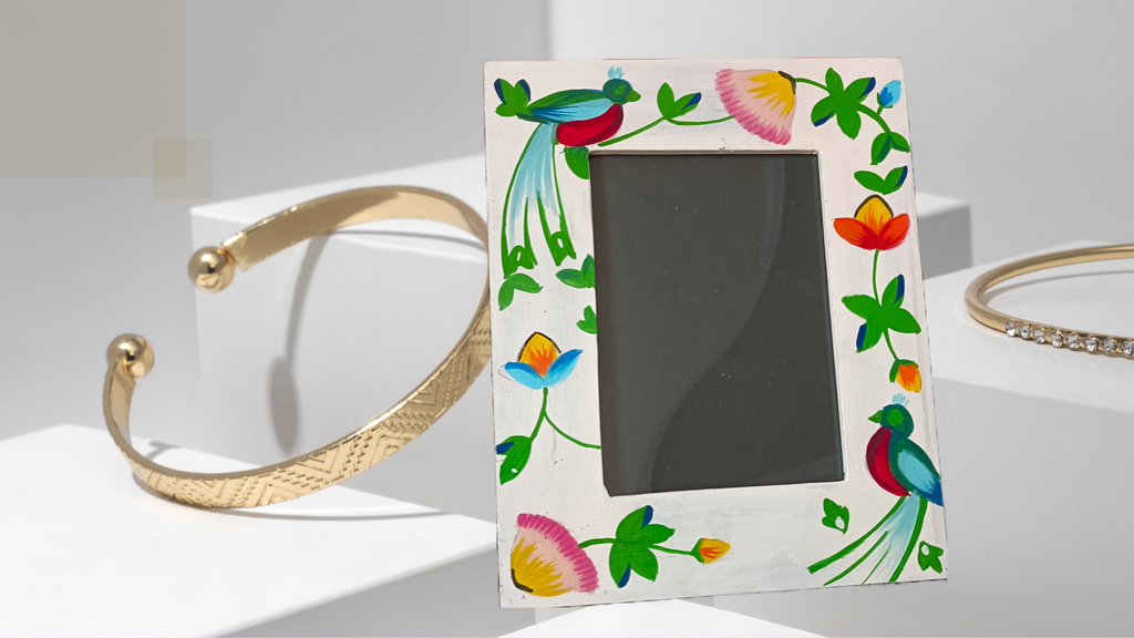 Handpainted photo frames