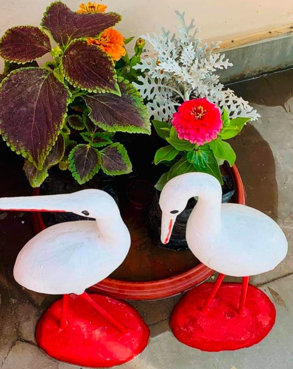 Crane with Beak Down Décor