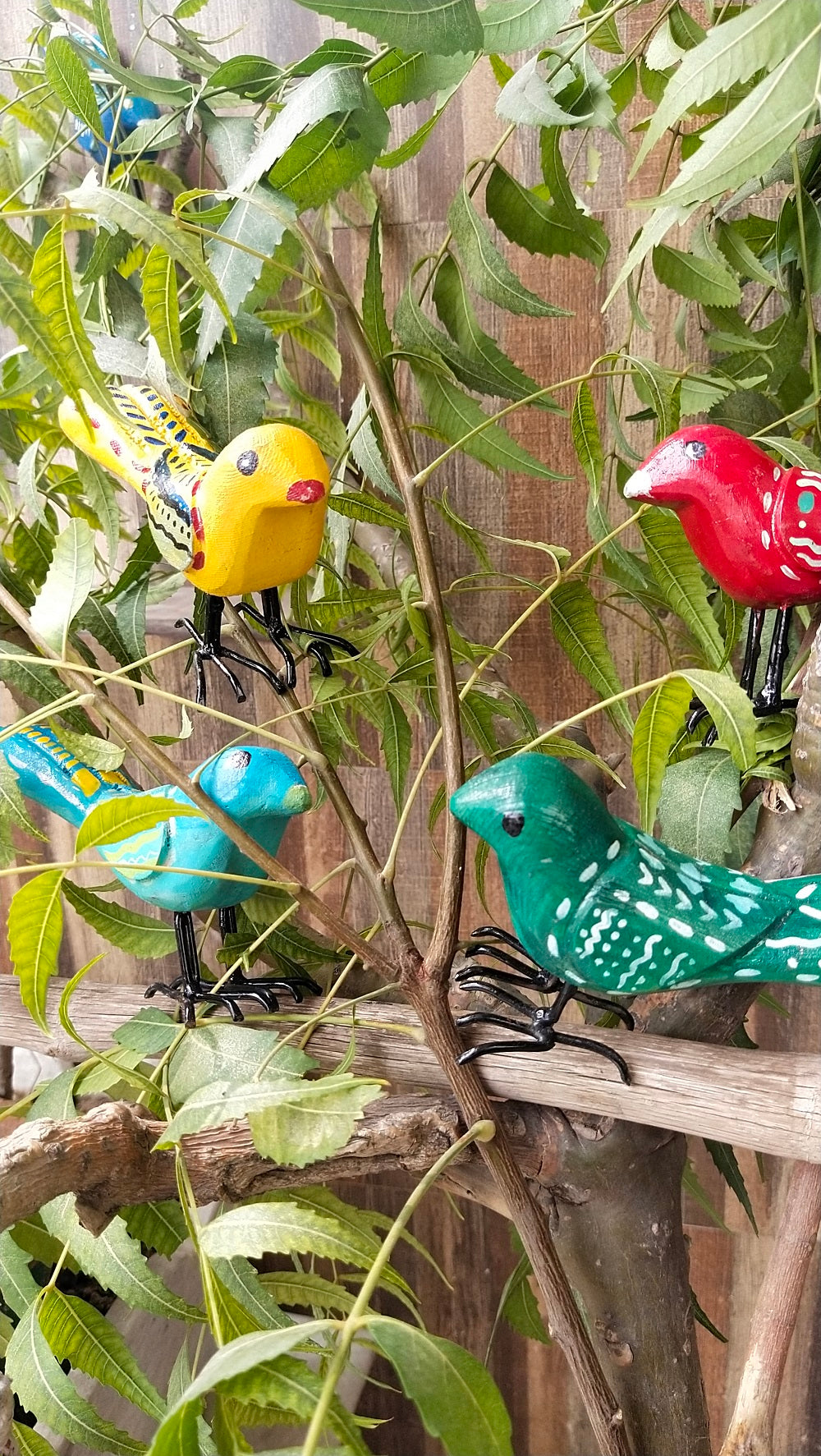 Birds handpainted on wood (set of 2)