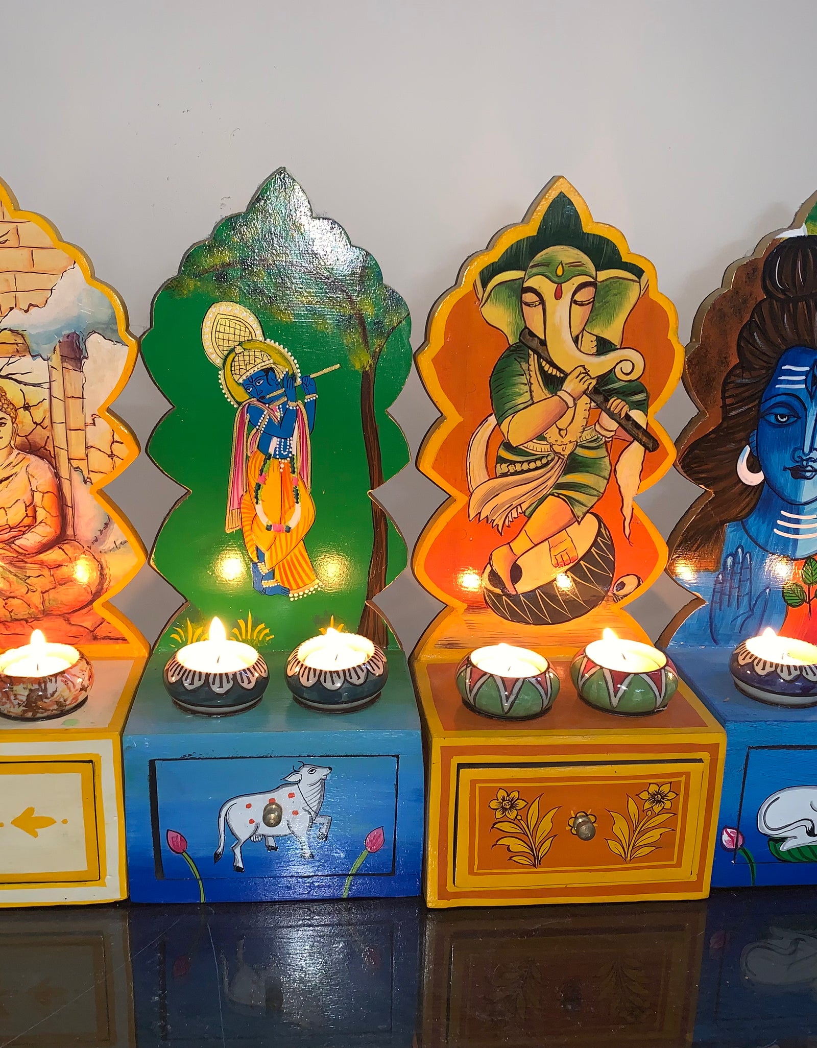 MANDIR