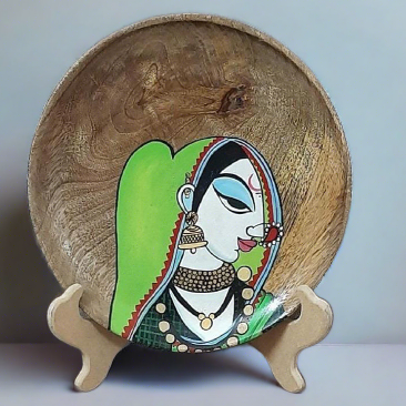 Wooden plates decor