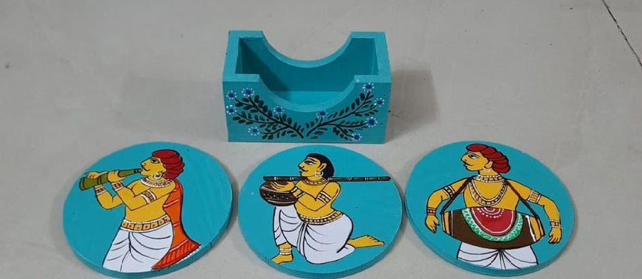 Coaster set with classical Indian forms