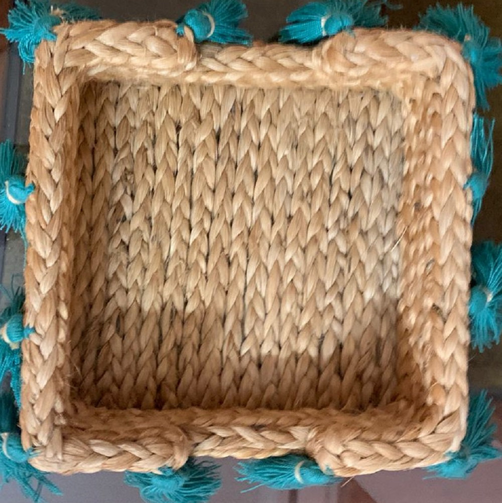 Tissue holder in Jute with Tassels